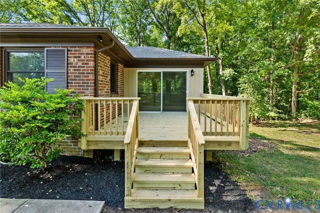 12319 Doe Crossing Ln, Glen Allen, VA 23059
