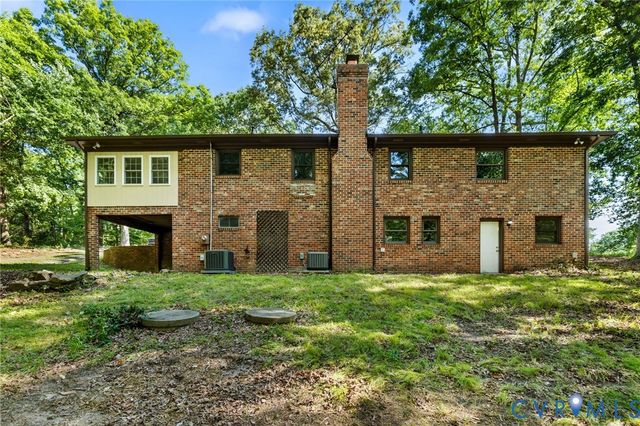 12319 Doe Crossing Ln, Glen Allen, VA 23059