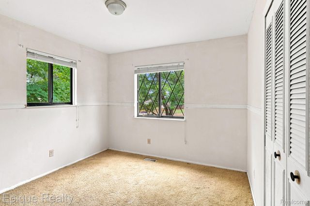 8534 Tim Tam Trail, Flushing Charter Township, MI 48433