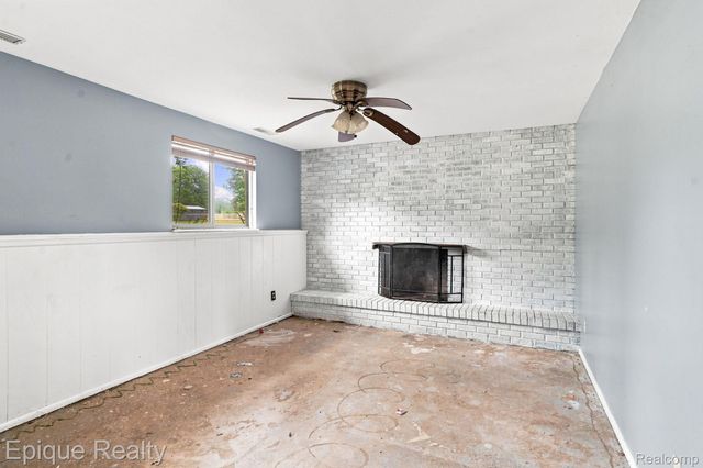 8534 Tim Tam Trail, Flushing Charter Township, MI 48433