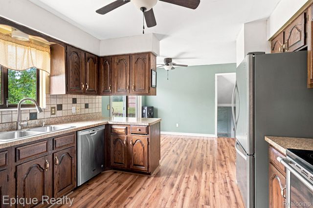 8534 Tim Tam Trail, Flushing Charter Township, MI 48433