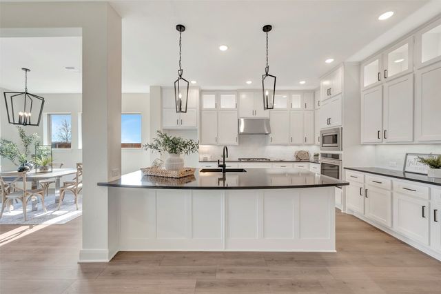 610 Long Trail, Mansfield, TX 76063