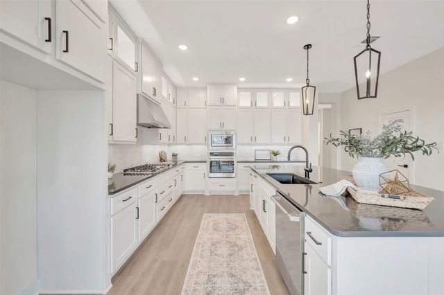 610 Long Trail, Mansfield, TX 76063