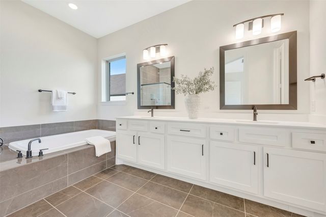 610 Long Trail, Mansfield, TX 76063