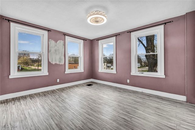 8935 S Main Street, Windham, OH 44288