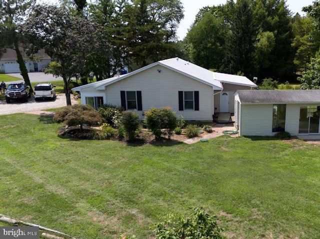 1525 BIG OAK RD, Smyrna, DE 19977