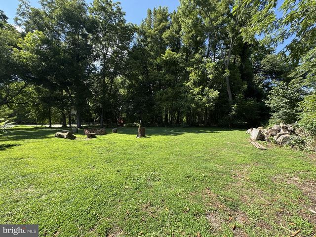 1525 BIG OAK RD, Smyrna, DE 19977