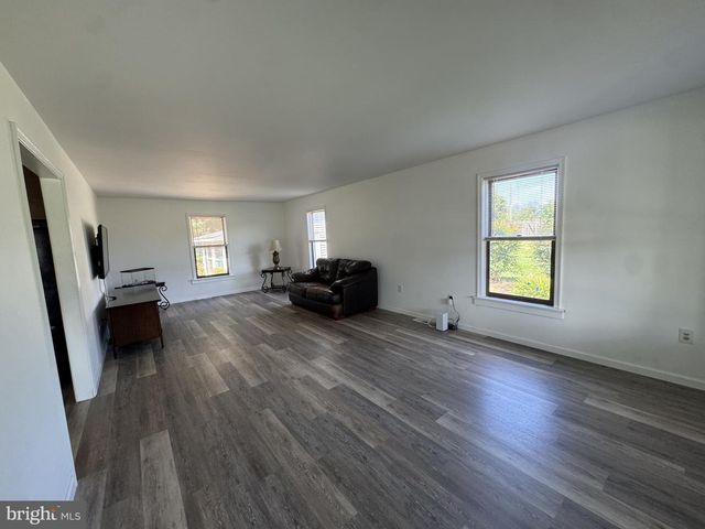 1525 BIG OAK RD, Smyrna, DE 19977
