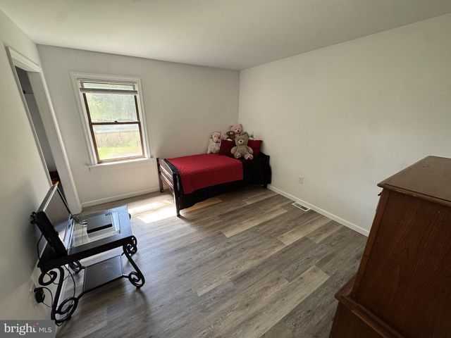 1525 BIG OAK RD, Smyrna, DE 19977