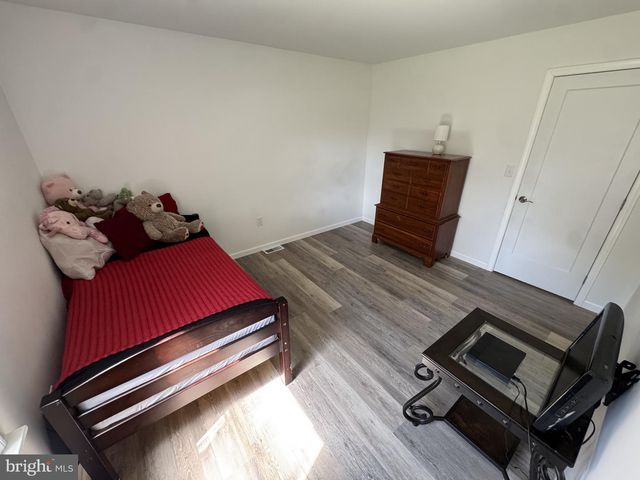 1525 BIG OAK RD, Smyrna, DE 19977