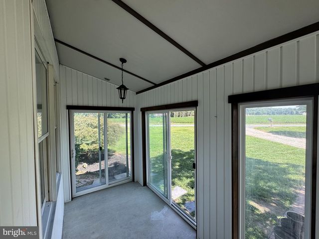 1525 BIG OAK RD, Smyrna, DE 19977