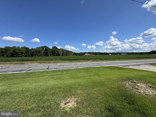 1525 BIG OAK RD, Smyrna, DE 19977