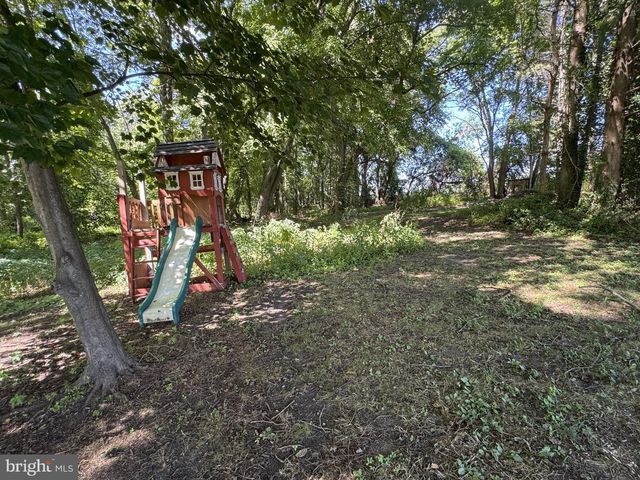 1525 BIG OAK RD, Smyrna, DE 19977