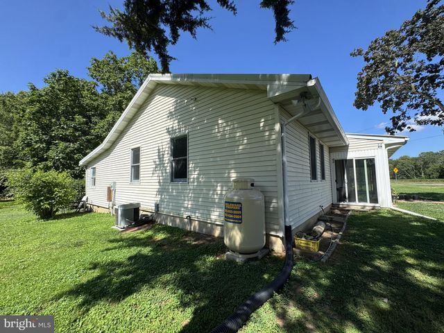 1525 BIG OAK RD, Smyrna, DE 19977