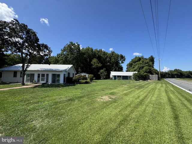 1525 BIG OAK RD, Smyrna, DE 19977