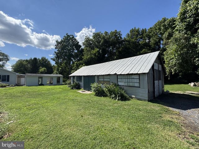 1525 BIG OAK RD, Smyrna, DE 19977