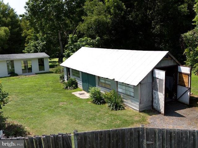 1525 BIG OAK RD, Smyrna, DE 19977
