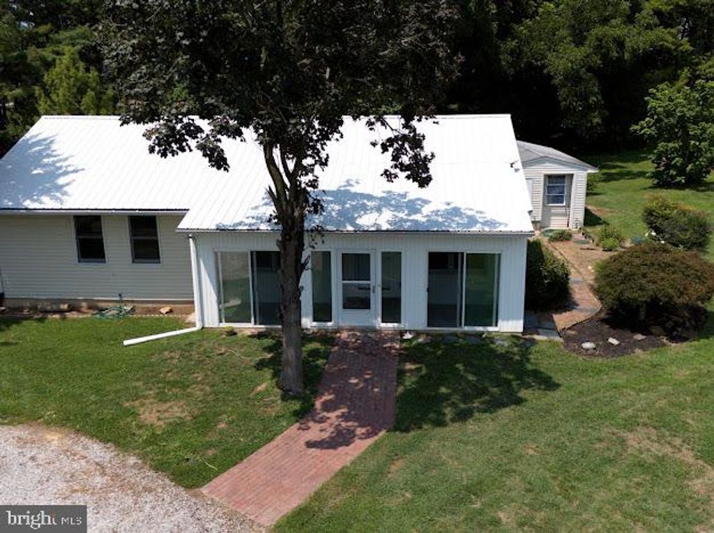 1525 BIG OAK RD, Smyrna, DE 19977