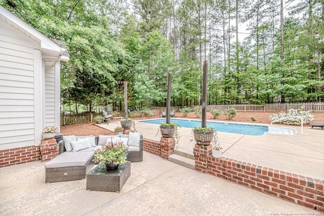 2704 Cobblestone Drive, Sanford, NC 27330