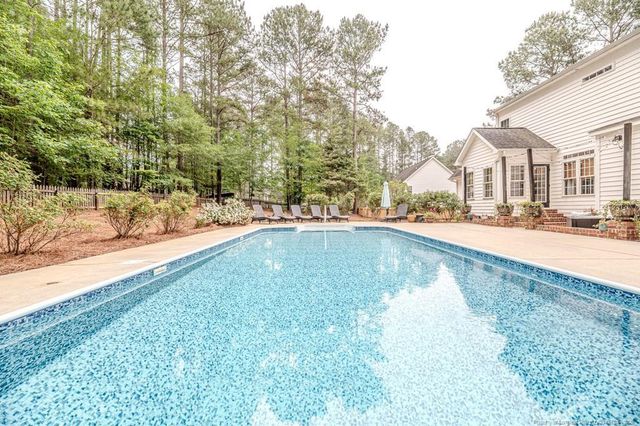 2704 Cobblestone Drive, Sanford, NC 27330