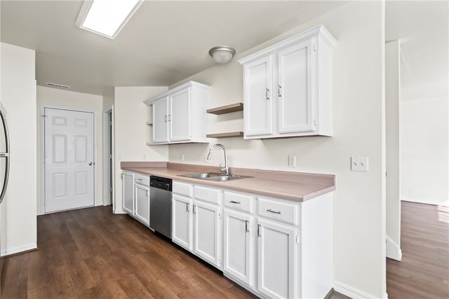 2910 Dawn Court, Siloam Springs, AR 72761