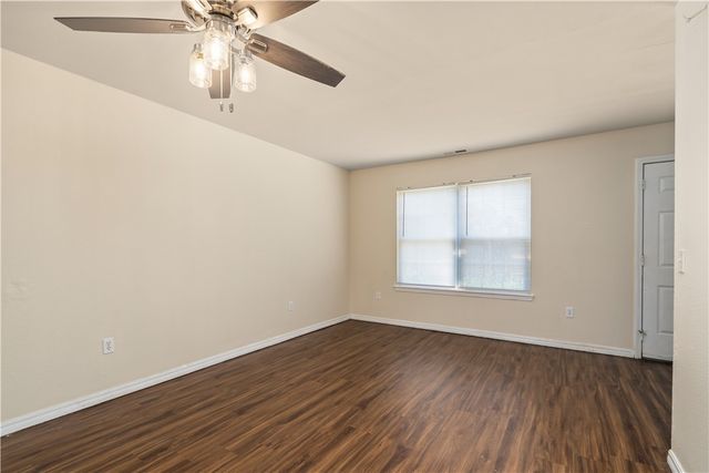 2910 Dawn Court, Siloam Springs, AR 72761