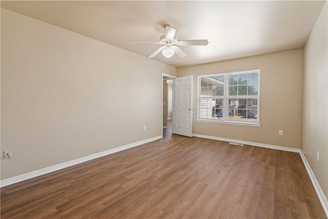 2910 Dawn Court, Siloam Springs, AR 72761