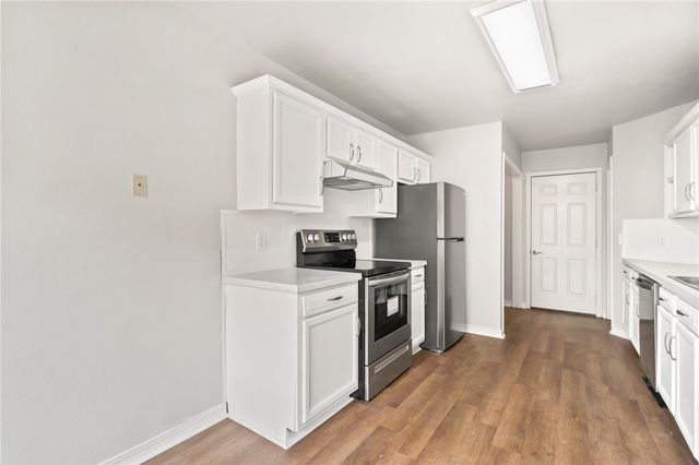 2910 Dawn Court, Siloam Springs, AR 72761