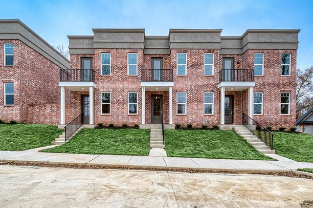 284 E WASHINGTON AVE, Covington, TN 38019