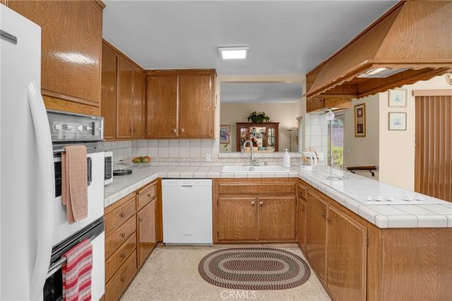 700 N 7th Street, Montebello, CA 90640