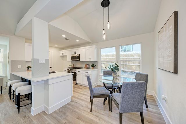 5805 Teri RD, Austin, TX 78744