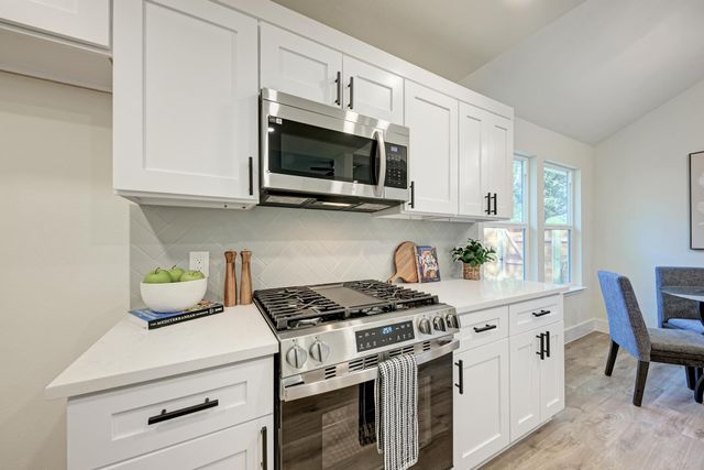 5805 Teri RD, Austin, TX 78744