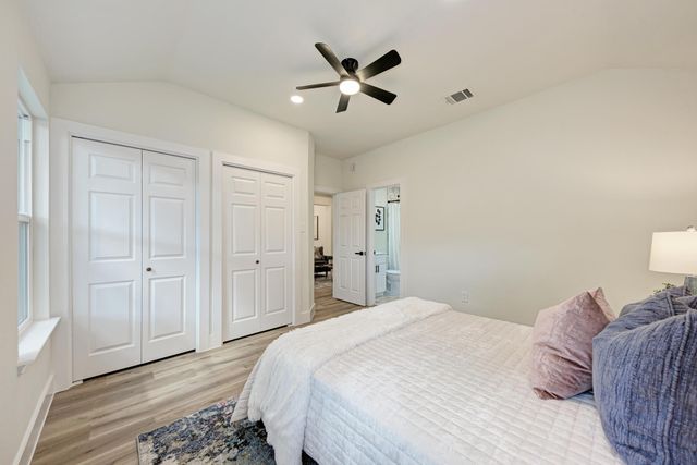 5805 Teri RD, Austin, TX 78744