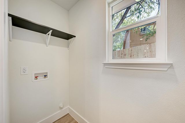 5805 Teri RD, Austin, TX 78744