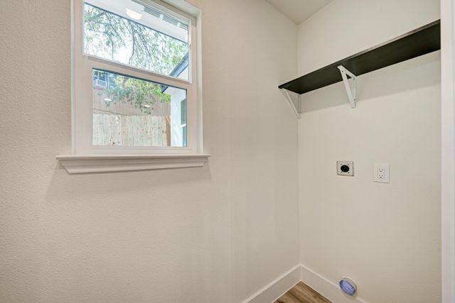 5805 Teri RD, Austin, TX 78744