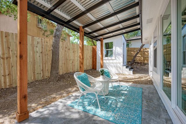 5805 Teri RD, Austin, TX 78744
