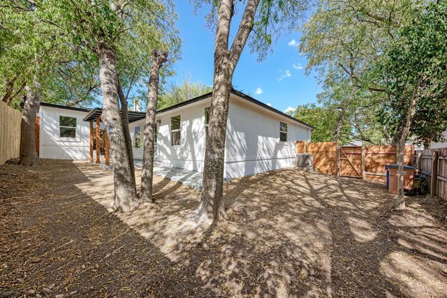 5805 Teri RD, Austin, TX 78744