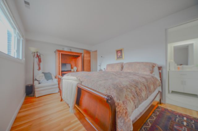 4718 Russett Lane 104, Skokie, IL 60076