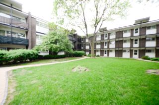 4718 Russett Lane 104, Skokie, IL 60076