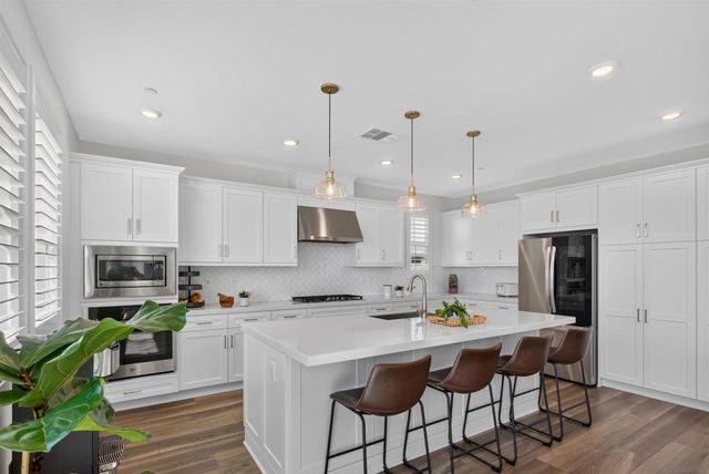6617 Spartina Ct, Carlsbad, CA 92011
