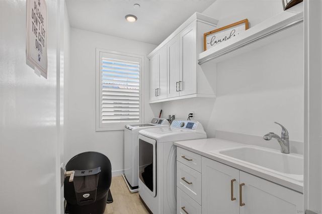 6617 Spartina Ct, Carlsbad, CA 92011