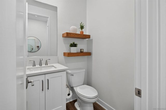6617 Spartina Ct, Carlsbad, CA 92011