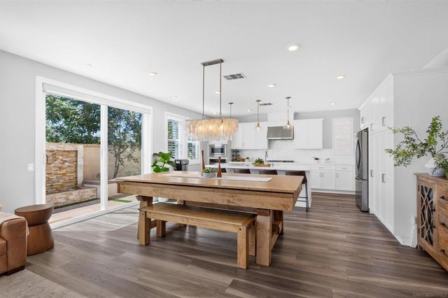 6617 Spartina Ct, Carlsbad, CA 92011
