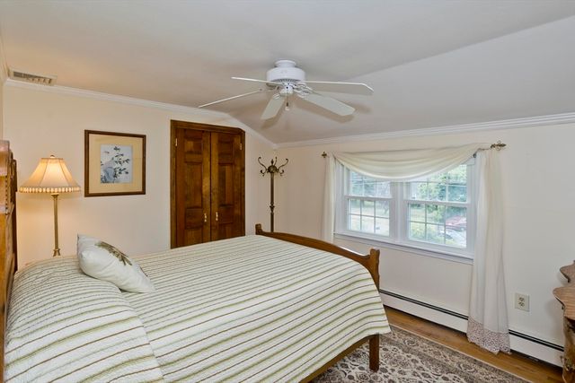 210 Steiger Dr, Westfield, MA 01085