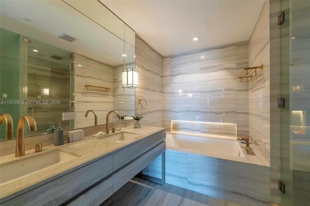 18975 Collins Ave 3004, Sunny Isles Beach, FL 33160