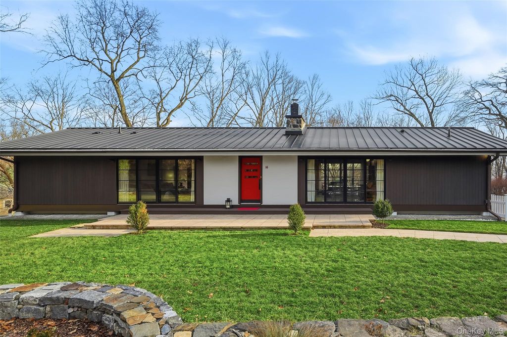 16 Park Hill Terrace, Dobbs Ferry, NY 10522