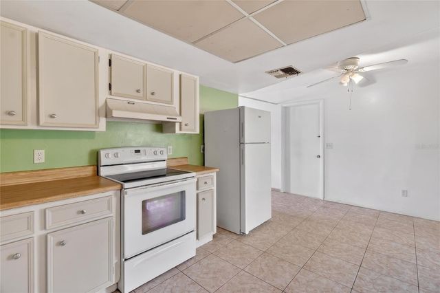 312 LA PAZ DRIVE, Kissimmee, FL 34743