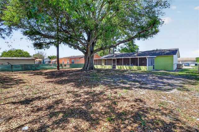 312 LA PAZ DRIVE, Kissimmee, FL 34743