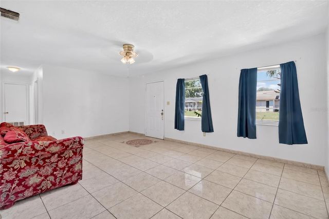 312 LA PAZ DRIVE, Kissimmee, FL 34743