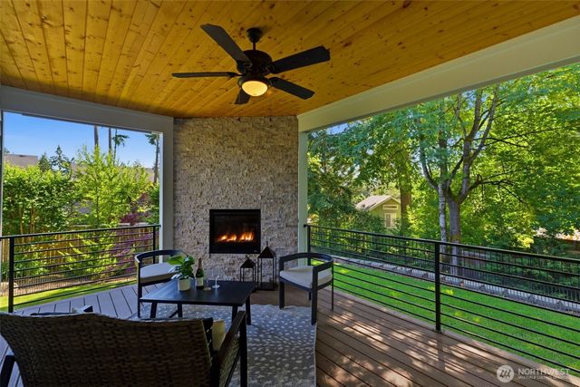 7204 Sinclair Avenue, Gig Harbor, WA 98335